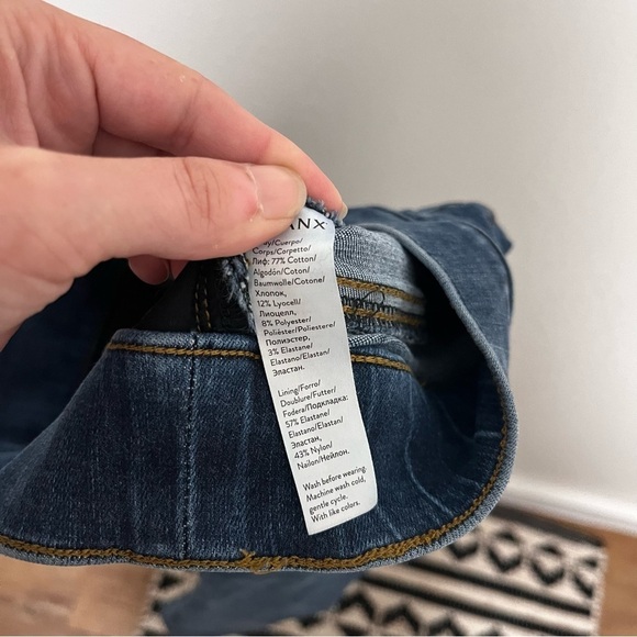 Spanx Distressed Skinny Jeans Blue Raw Hem 20203Q Size 6-8/Medium Petite - Picture 9 of 12